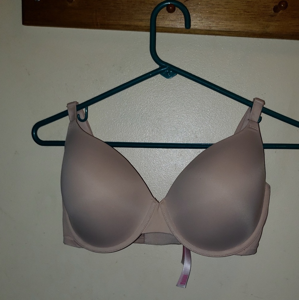NWOT PINK Victoria's Secret Wear Everywhere Bra